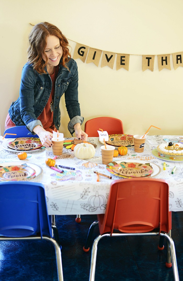 Kids' Thanksgiving Table