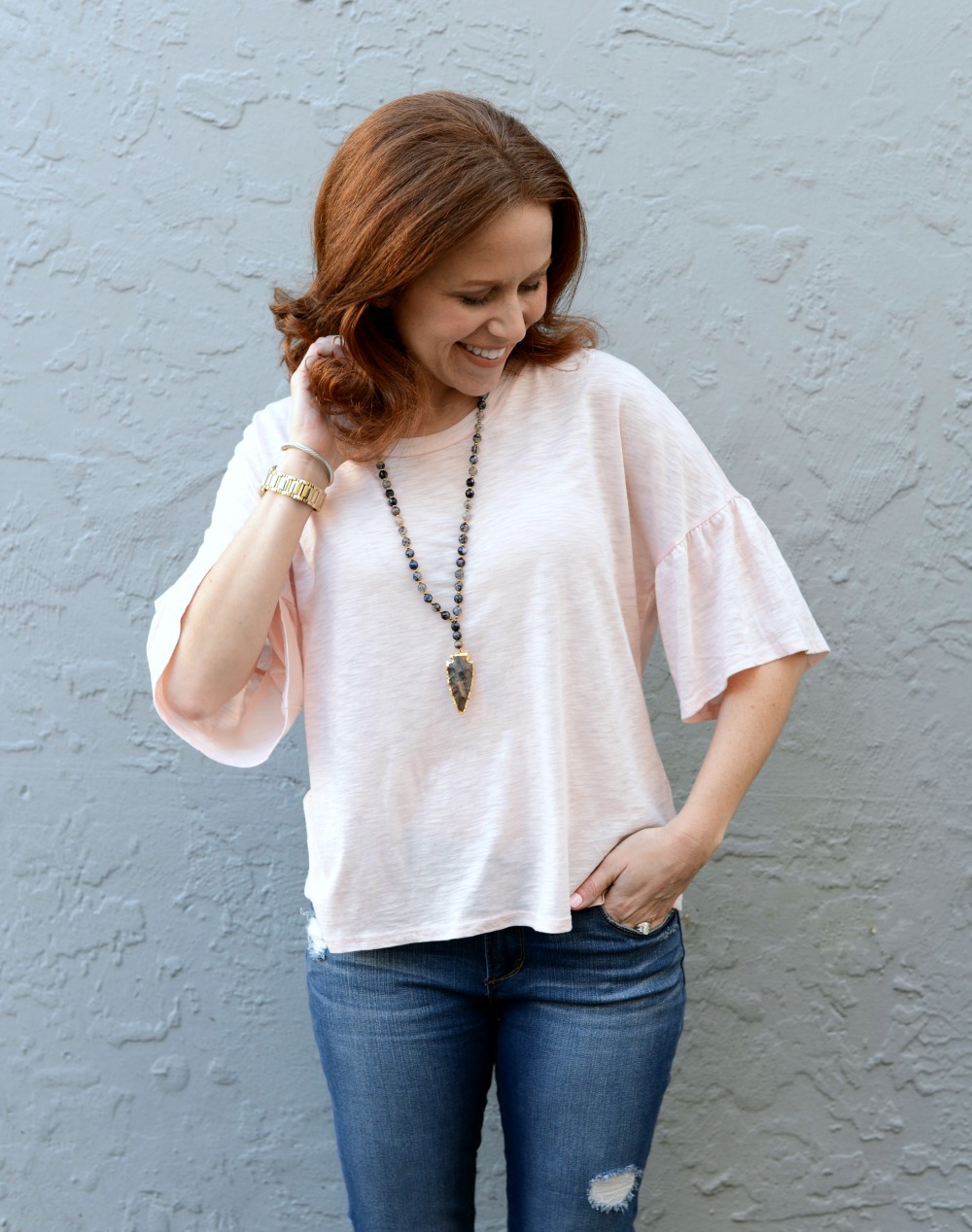The Modern Savvy shares three tshirts you need in your closet now. Click thru to see the looks.