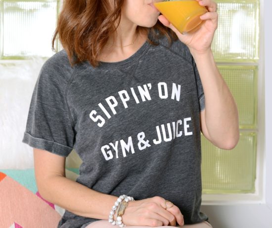 Cutest (Target!) tee, plus good juice, how to make your health a priority and all the good stuff // the modern savvy