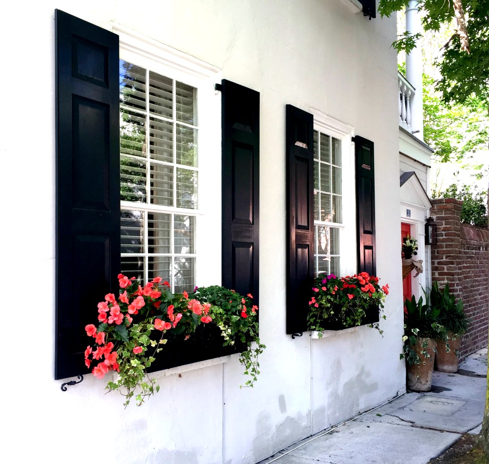 The guide to the perfect girls getaway in charleston