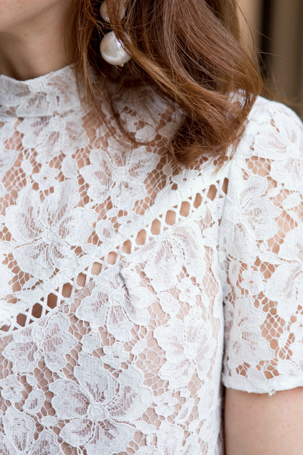 Wayf lace blouse -- prettiest details so you can wear white at night! // the modern savvy