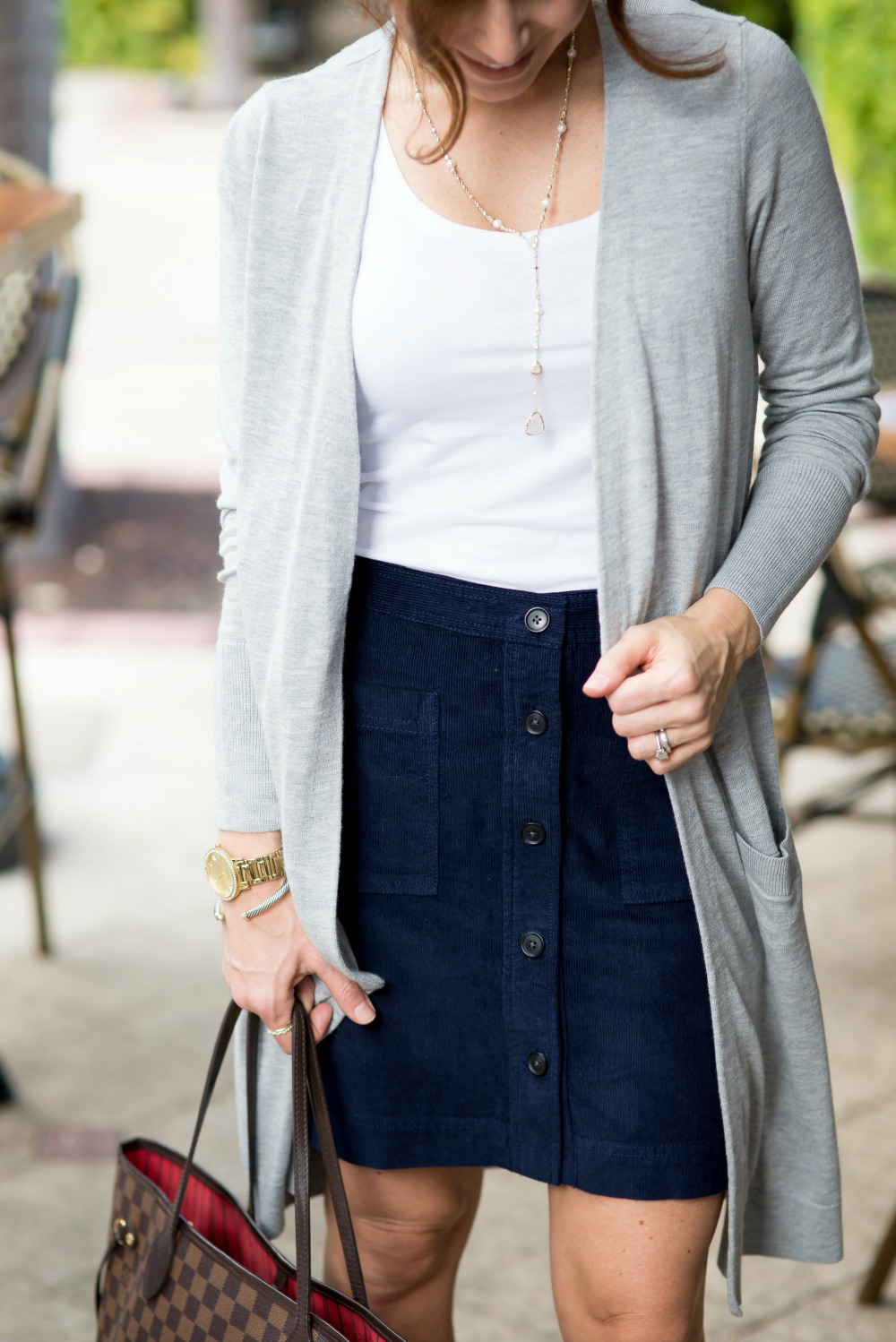 long cardy with a skirt // @themodernsavvy
