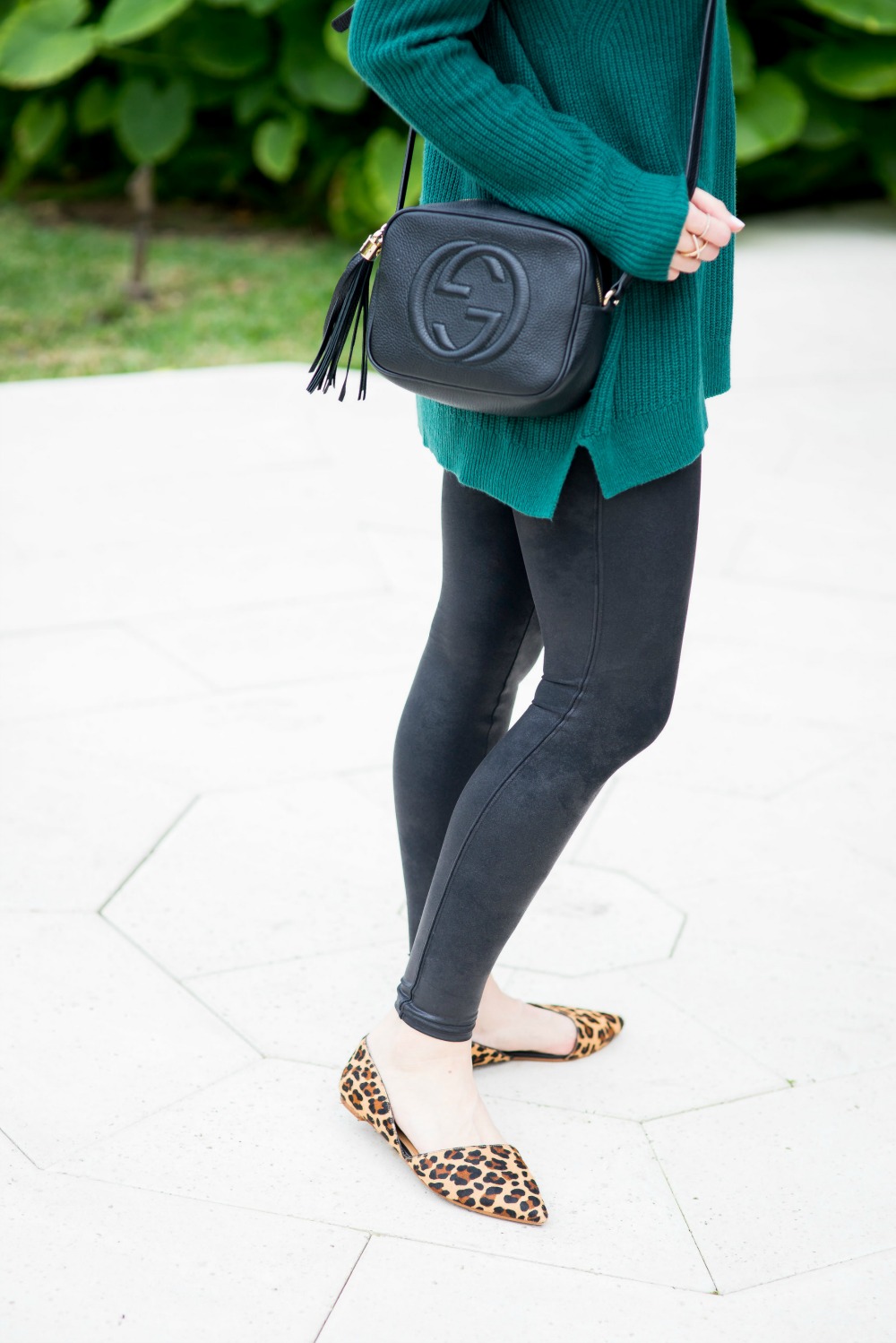 Spanx leggings - Spanx Black Leggings by popular Florida style blogger The Modern Savvy