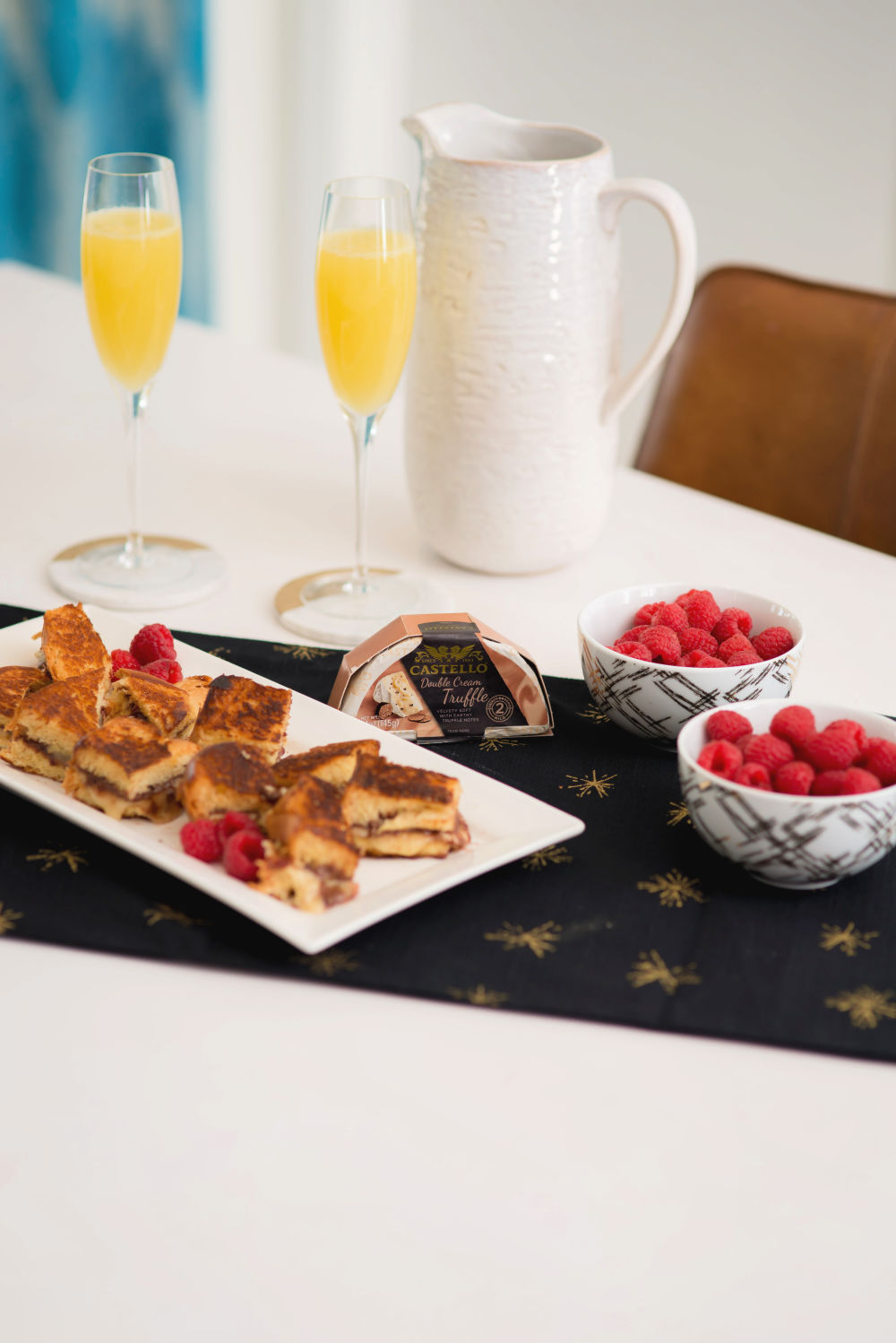 perfect for brunch in bite size pieces! #brunch #holiday #recipes #brunchrecipes | Castello Cheese | Foodie | Nutella & Raspberry Stuffed Grilled Cheese featured by top Florida lifestyle blog The Modern Savvy